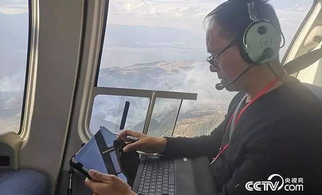 【應(yīng)急先鋒】多搶救幾畝森林！冒直升機(jī)極限風(fēng)速也要“向火而飛”