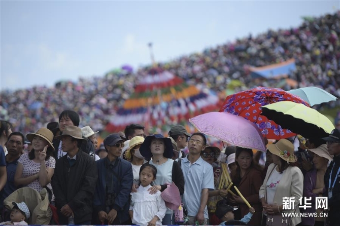 （文化）（2）“一會(huì)一節(jié)”活動(dòng)在甘肅甘南開幕
