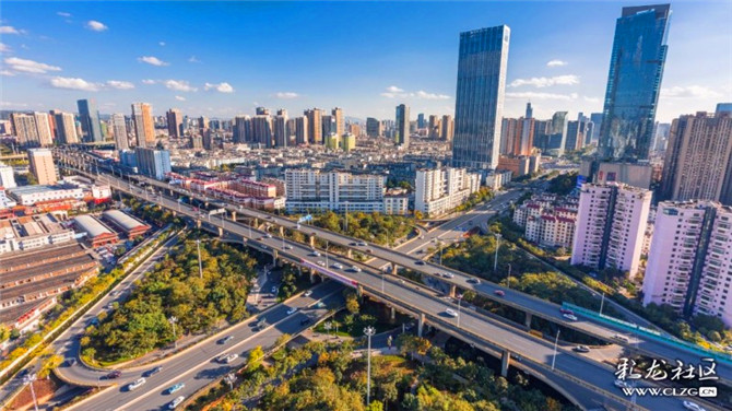 昆明街景 彩龍網(wǎng)友風輕云淡攝