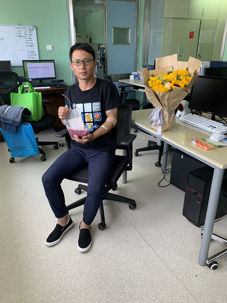 王先生成功捐獻(xiàn)230多毫升造血干細(xì)胞[1]