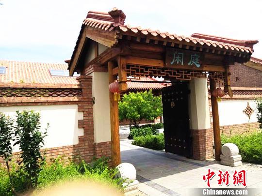 圖為富強(qiáng)村一角。　于曉 攝