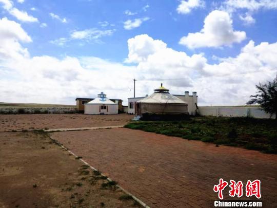 圖為達(dá)來(lái)經(jīng)營(yíng)的牧家樂(lè)?！∮跁?攝