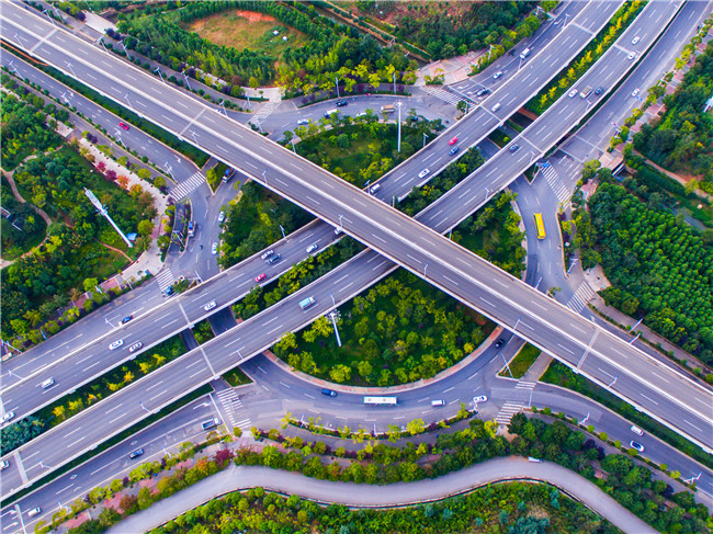 圖片2 呈貢區(qū)要全力推動全區(qū)經(jīng)濟社會高質(zhì)量發(fā)展。