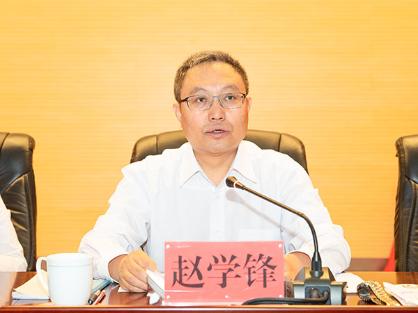 趙學(xué)鋒講話 通訊員李偉_攝 趙學(xué)鋒講話 通訊員李偉_攝