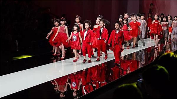 茶花小天使 拷貝