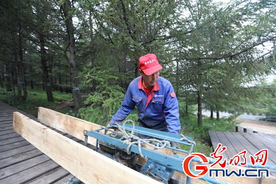 旅游產(chǎn)業(yè)續(xù)寫蘇木山人工林場(chǎng)綠色傳奇