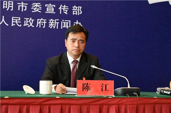 東川區(qū)委副書(shū)記、區(qū)長(zhǎng)陳江