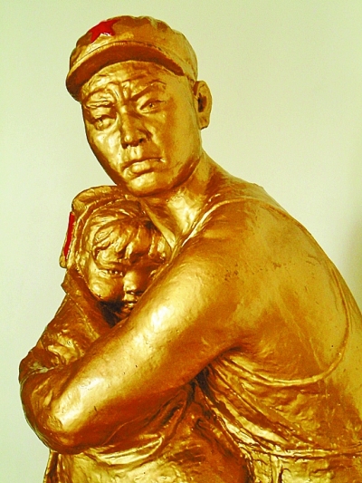 謝臣：舍身為民的“愛民模范”