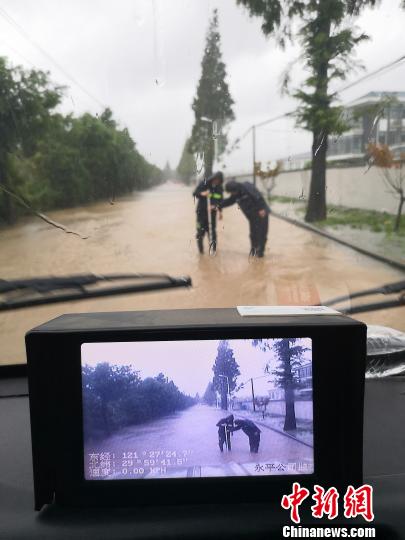 各行各業(yè)的臺風(fēng)“守望者”：“聞風(fēng)而動”“逆風(fēng)而行”