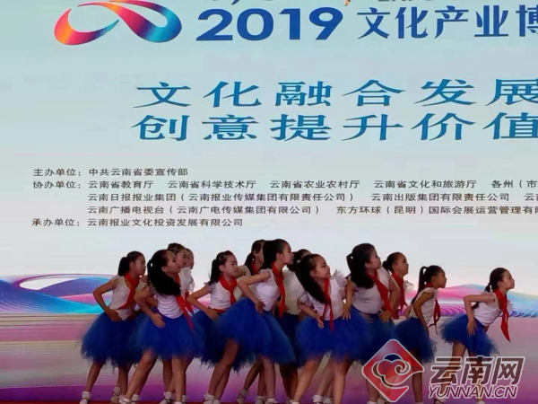 00300837384_02ded4eb