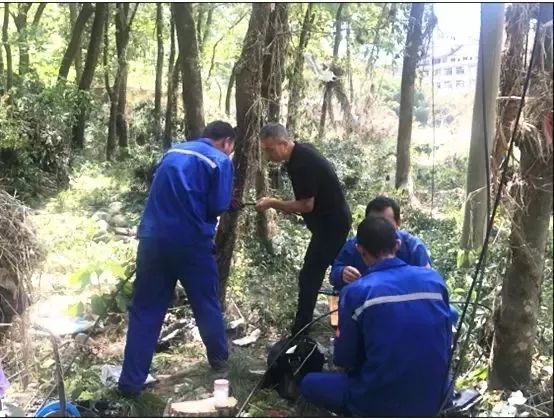 狂暴的臺風中，請記住這些無畏的“平民英雄”！