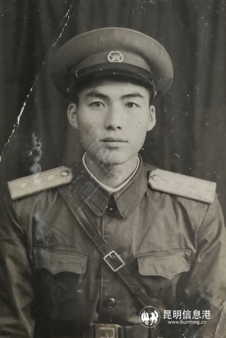 王廷玉舊照2 供圖 王廷玉舊照2 供圖