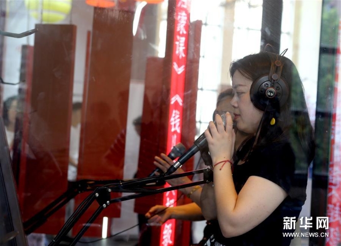 1124895686_15662571720431n 1124895686_15662571720431n