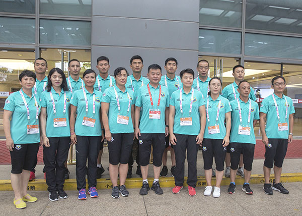 1.代表團(tuán)運(yùn)動(dòng)員合影 供圖 1.代表團(tuán)運(yùn)動(dòng)員合影 供圖