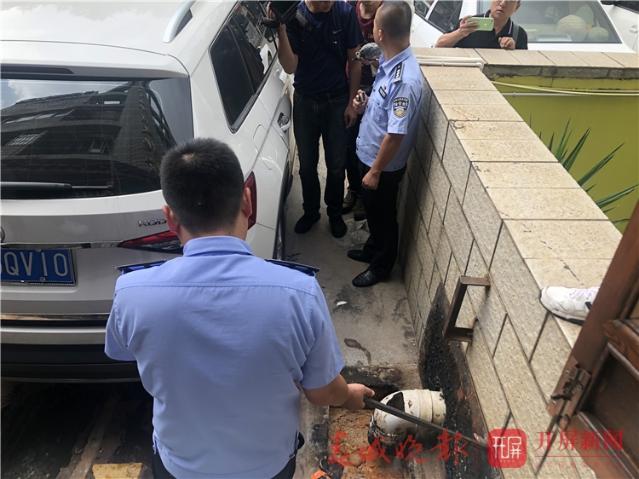 昆明滇管執(zhí)法對(duì)12家餐飲單位立案調(diào)查