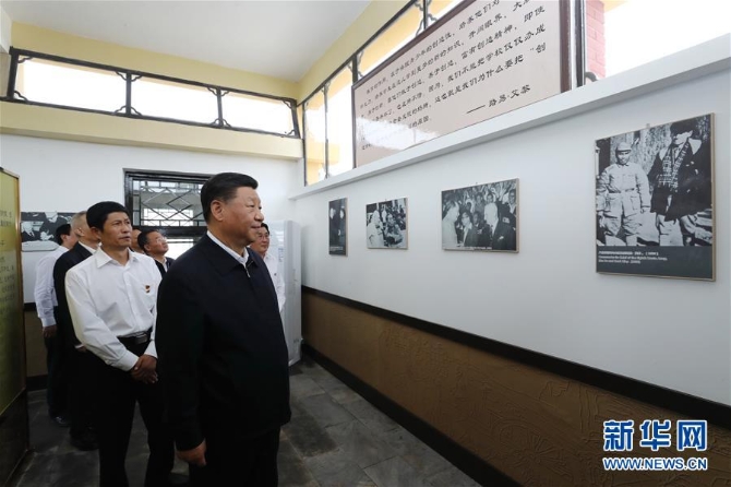 (XHDW)(4)習(xí)近平考察山丹培黎學(xué)校和山丹馬場