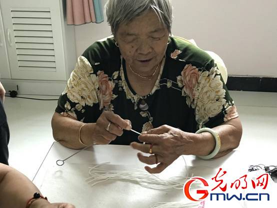 【點(diǎn)贊新寧夏】智慧社區(qū)打造個(gè)性化服務(wù) 農(nóng)旅新模式帶動(dòng)農(nóng)戶創(chuàng)收 【點(diǎn)贊新寧夏】智慧社區(qū)打造個(gè)性化服務(wù) 農(nóng)旅新模式帶動(dòng)農(nóng)戶創(chuàng)收