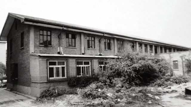 舉國(guó)之力 白手起家