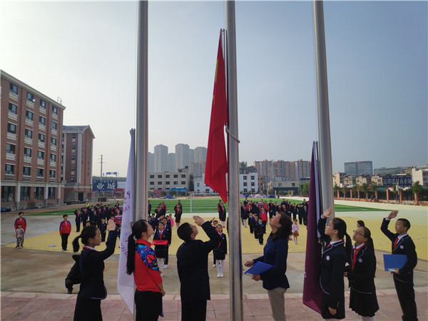 1695029207 1695029207