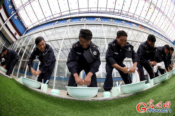 【邊疆黨旗紅】冰雪鑄忠魂 赤誠護(hù)“天路”