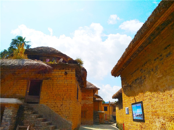 阿者科村的傳統(tǒng)民居仍保留得較好。記者江楓 攝