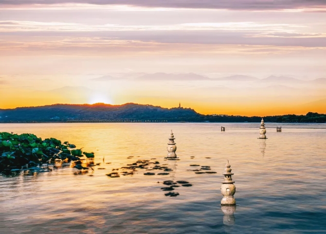 我能想到最浪漫的事，就是和你逛遍人民幣上的風景