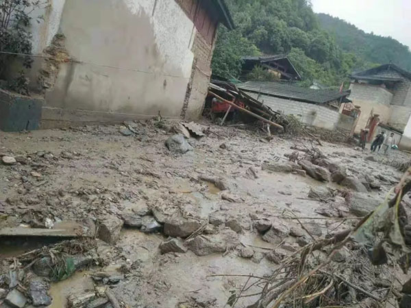 640.webp (3) 640.webp (3)