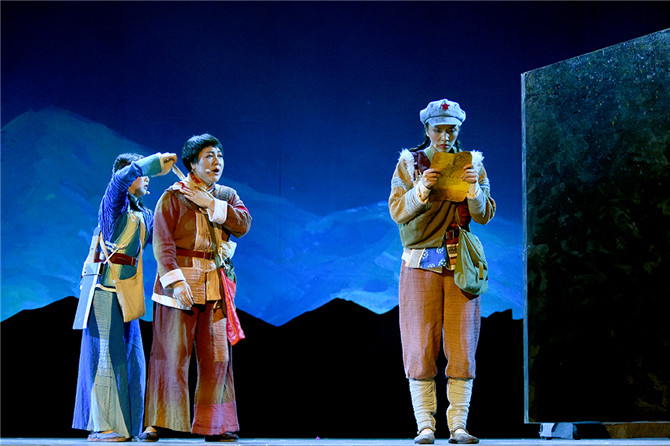 演出現(xiàn)場(chǎng)3 李嘉嫻 攝 演出現(xiàn)場(chǎng)3 李嘉嫻 攝