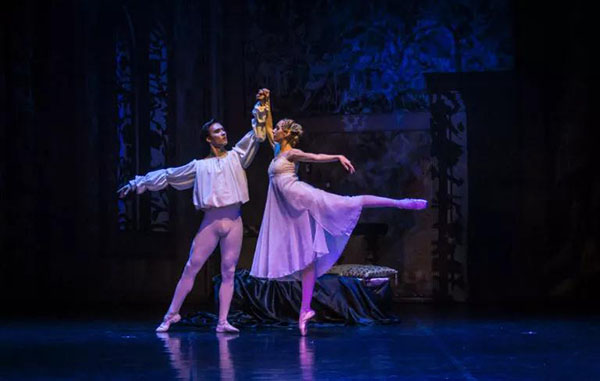 演出現(xiàn)場(chǎng)2    供圖 (1)