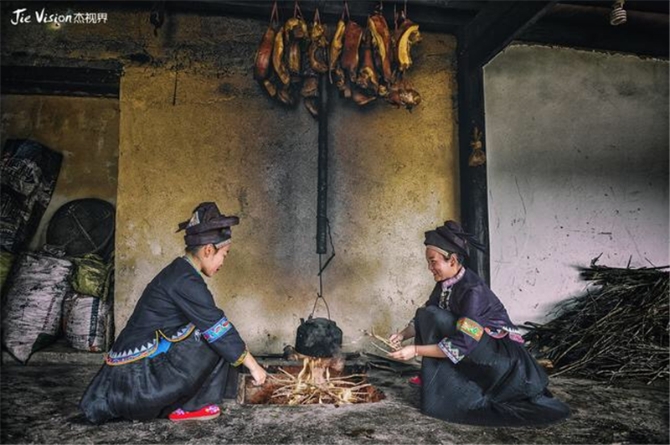 9257de9a-fef8-4828-af41-de228349065c