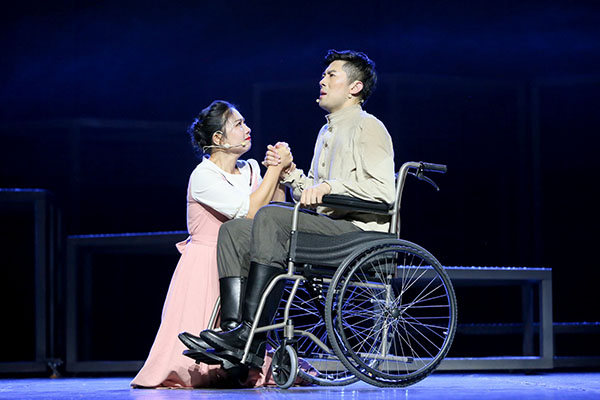 《永遠(yuǎn)的保爾》李嘉嫻攝1 《永遠(yuǎn)的保爾》李嘉嫻攝1