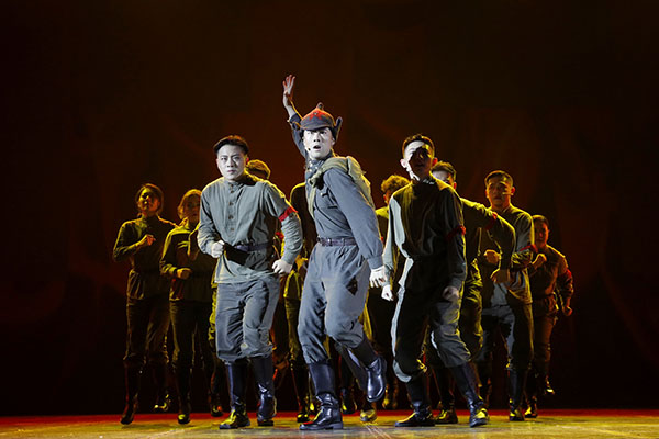 《永遠(yuǎn)的保爾》李嘉嫻攝2 《永遠(yuǎn)的保爾》李嘉嫻攝2