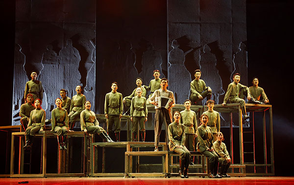 《永遠(yuǎn)的保爾》李嘉嫻攝5 《永遠(yuǎn)的保爾》李嘉嫻攝5