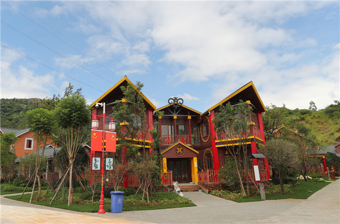 讀書鋪服務(wù)區(qū)滇食坊區(qū)域