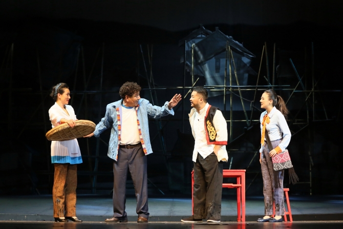 演出現(xiàn)場4   李嘉嫻 攝