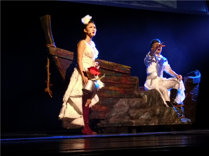 演出現(xiàn)場(chǎng)2 演出現(xiàn)場(chǎng)2