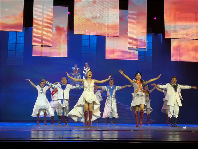 演出現(xiàn)場(chǎng)3 演出現(xiàn)場(chǎng)3