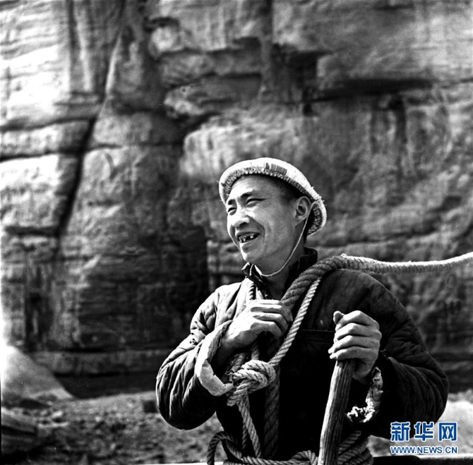 （新華全媒頭條·圖文互動(dòng)）（9）精神之渠永不斷流——紅旗渠精神新時(shí)代傳承錄