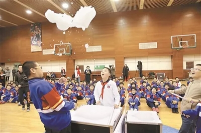 2.webp (1) 2.webp (1)