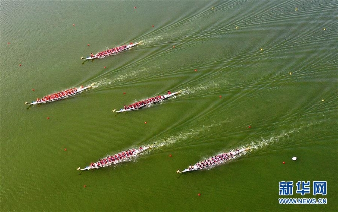 （新華全媒頭條·圖文互動(dòng)）（9）匯聚民族團(tuán)結(jié)進(jìn)步磅礴力量——新中國(guó)“最年長(zhǎng)”運(yùn)動(dòng)會(huì)的文化融合密碼