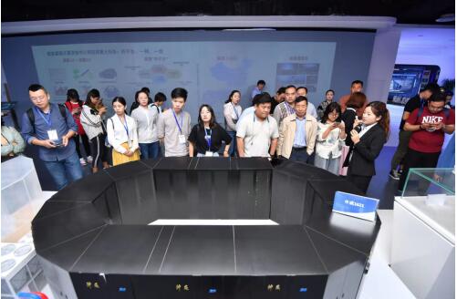 全國融媒記者見證濟南高質(zhì)量發(fā)展“超算時代”