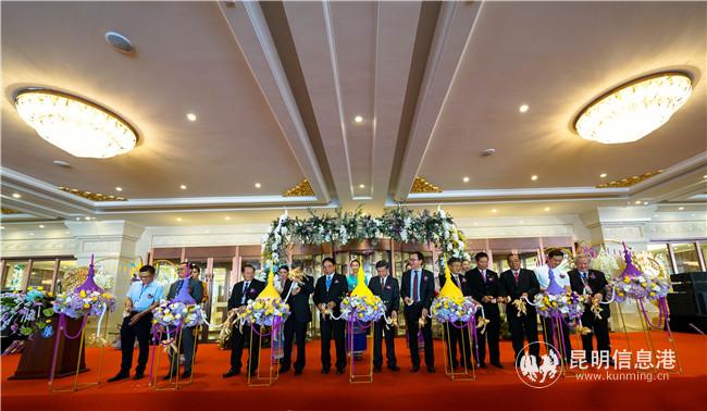 開(kāi)業(yè)剪彩。供圖