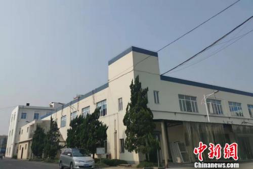 走訪調(diào)研團來到萬向集團工廠。 謝藝觀 攝