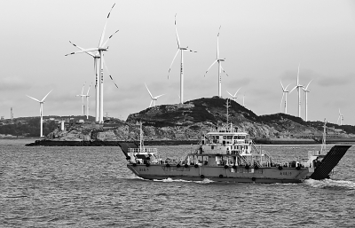 70年歷史性跨越：從供給短缺到世界第一能源生產(chǎn)大國(guó)