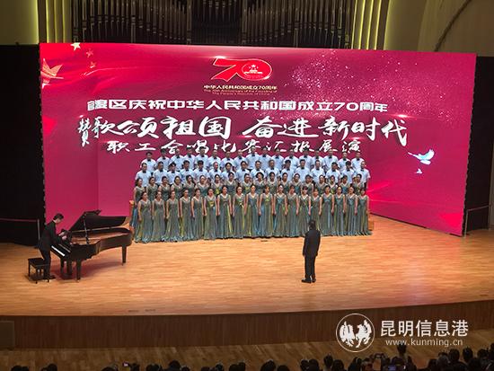 匯報(bào)展演現(xiàn)場(chǎng)