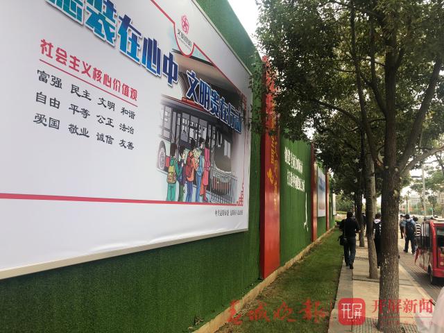 00300921781_e73ed90e 00300921781_e73ed90e