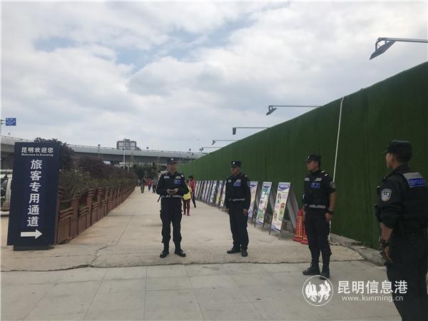 昆明南站旅客專用通道