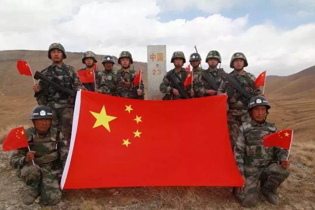 這個(gè)國慶，中國軍人的身影一直在路上