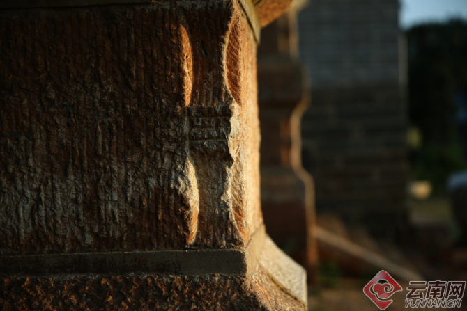 00300966089_18f6a0b1