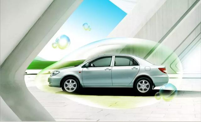 核心技術(shù)不再受制于人！中國(guó)新能源汽車產(chǎn)業(yè)雄起